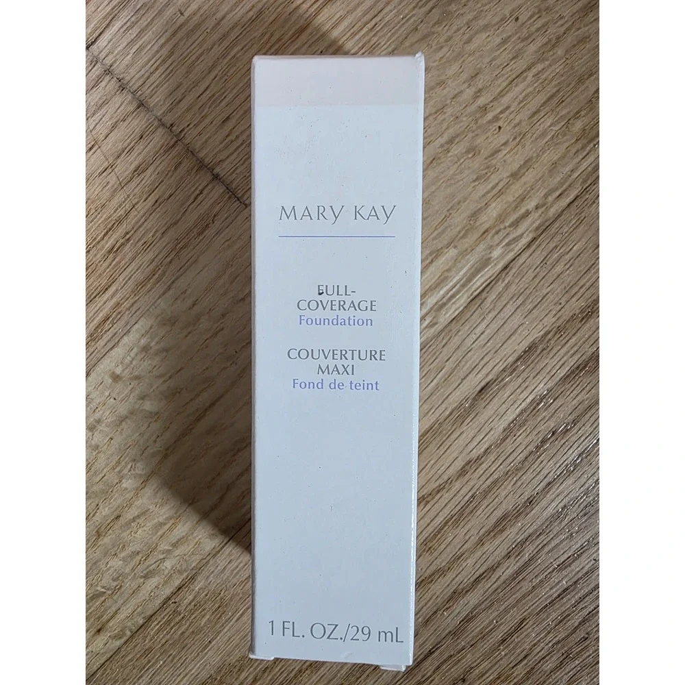 Mary Kay Full Coverage Foundation Beige 402 - Gray Cap # 368300 NIB